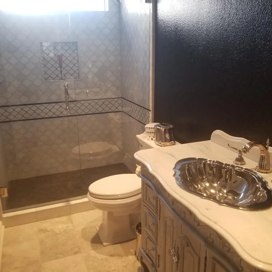 Professional plumbing work and bathroom remodeling in El Dorado